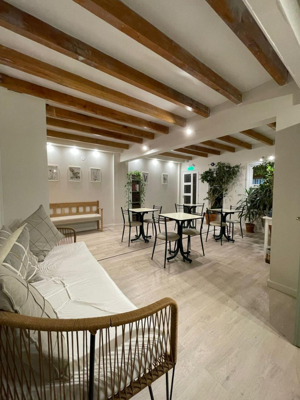 Los Calafates Hotel Ushuaia Kültér fotó